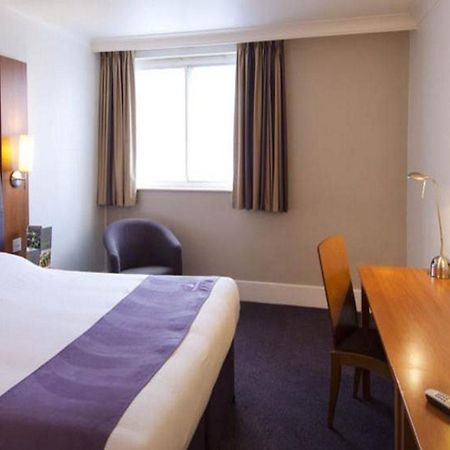 Premier Inn York North West Esterno foto